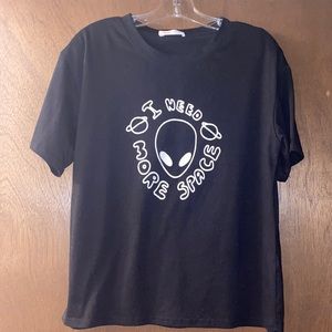 small romwe black t shirt